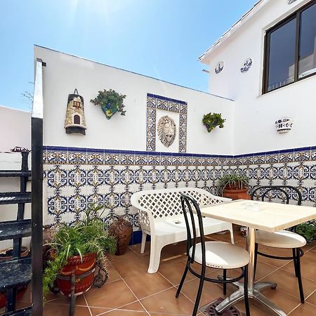 Micaela Charming Hostal Torremolinos Exterior photo