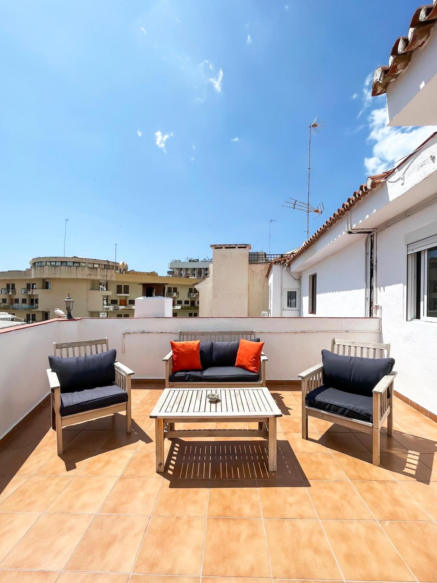 Micaela Charming Hostal Torremolinos Exterior photo
