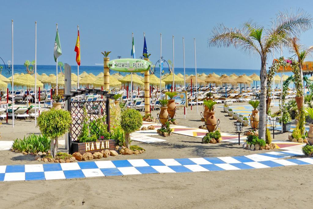 Micaela Charming Hostal Torremolinos Exterior photo