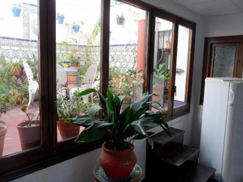 Micaela Charming Hostal Torremolinos Exterior photo